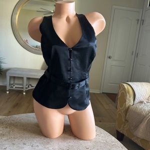 BeBe black top/vest size medium